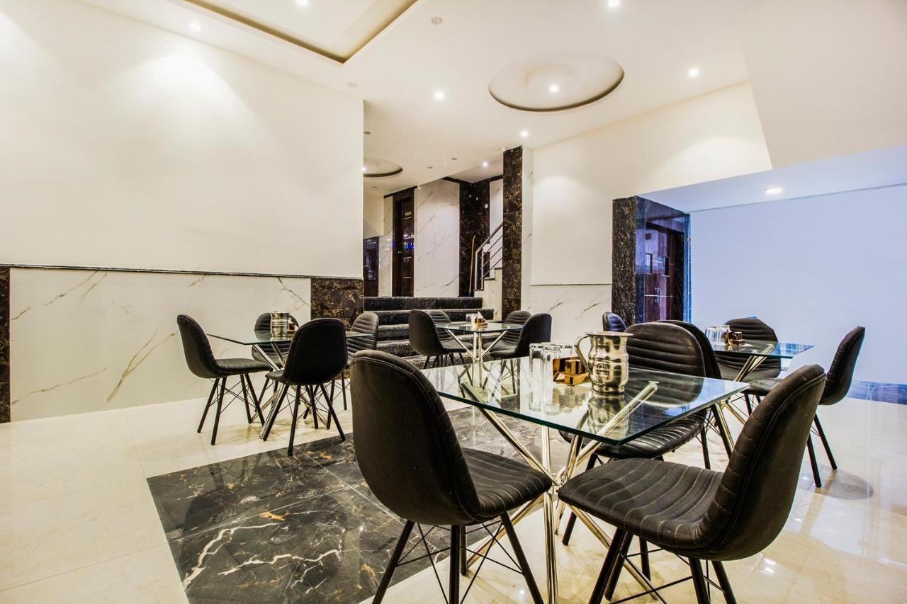 Fabhotel Olivia Suite New Delhi Bagian luar foto