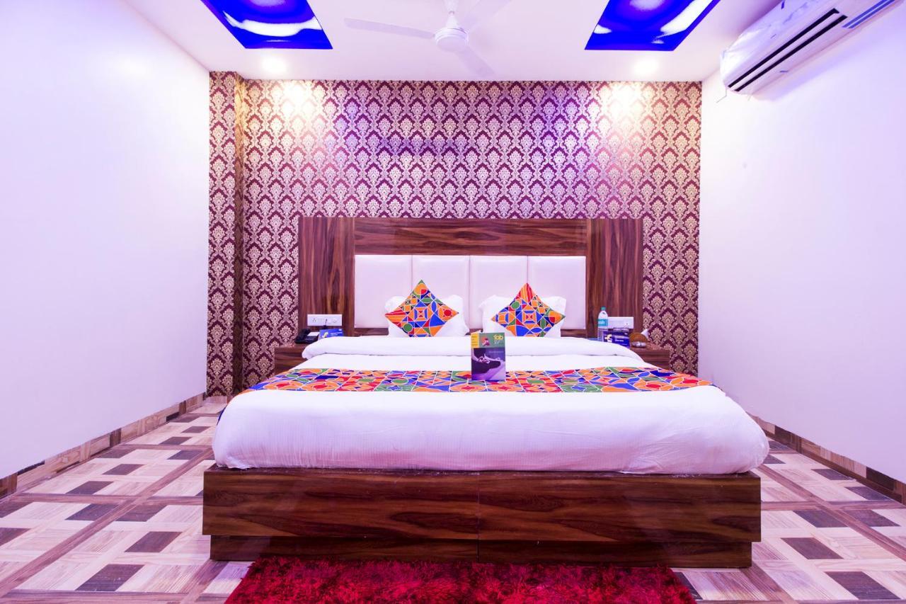 Fabhotel Olivia Suite New Delhi Bagian luar foto