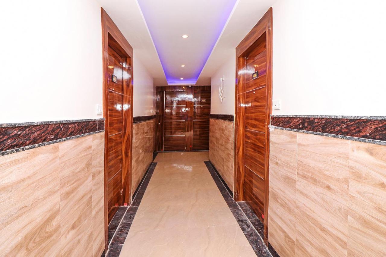 Fabhotel Olivia Suite New Delhi Bagian luar foto
